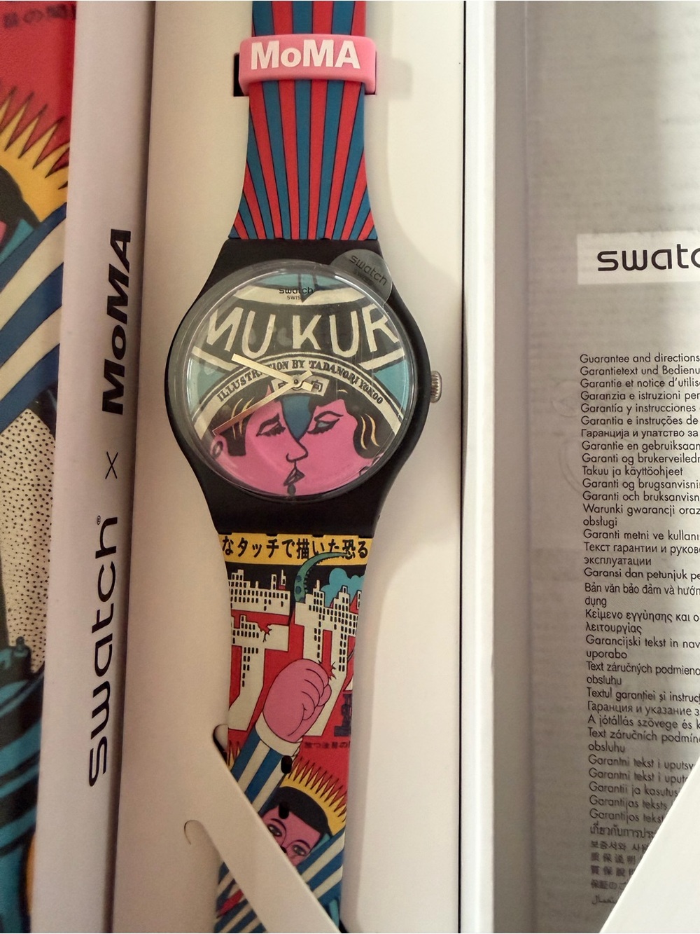Colorful Pop Art Unisex Watch - Blue & Pink